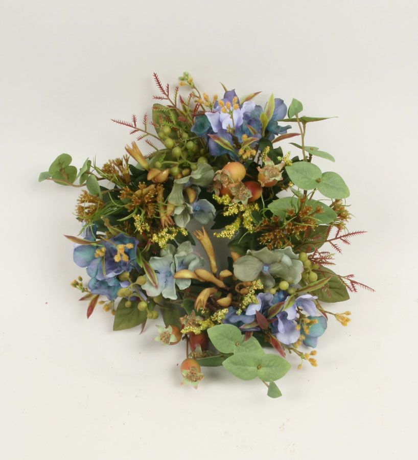 mixed hydrangea wreath