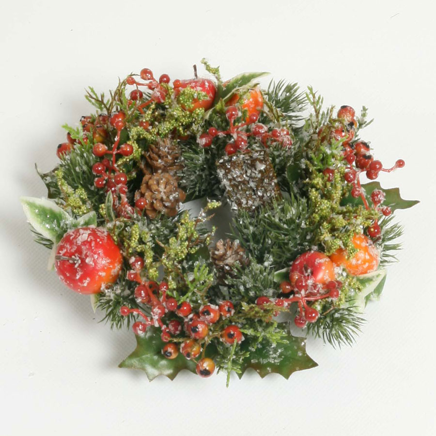 mixed apple wreath