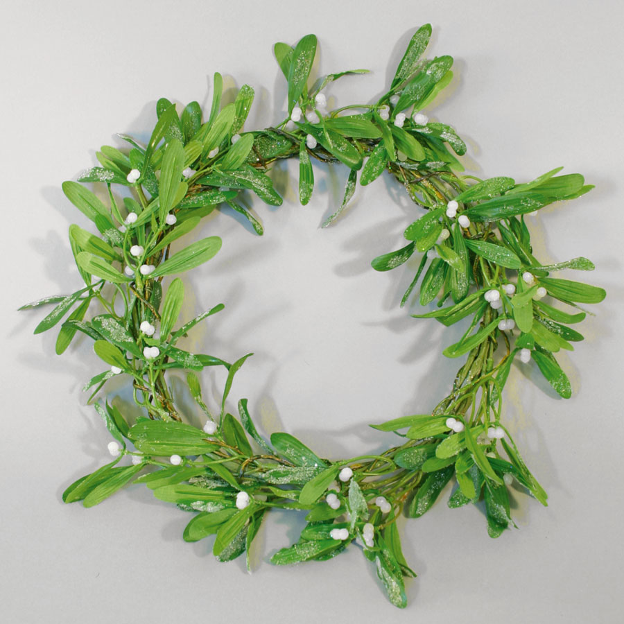 mistletoe wreath 